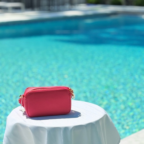 Valentino Orlandi Pink Studded Camera Bag NWT - Picture 2 of 7